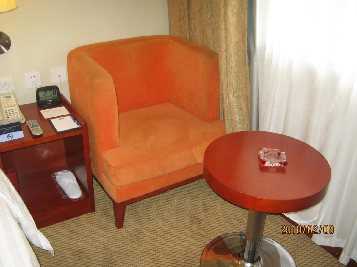 Holiday Inn Express Tianjin Dongli, An Ihg Hotel Eksteriør bilde