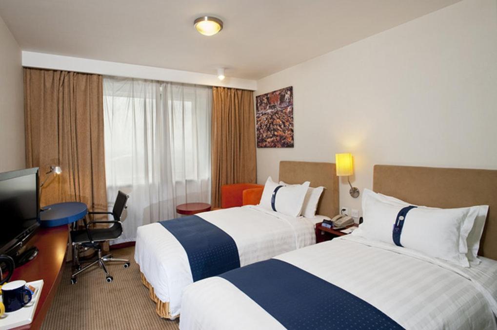 Holiday Inn Express Tianjin Dongli, An Ihg Hotel Eksteriør bilde